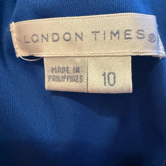 London Times Vintage Satin Ruched Blue Floral Ruffle Neckline Dress Size 10 - Picture 6 of 7